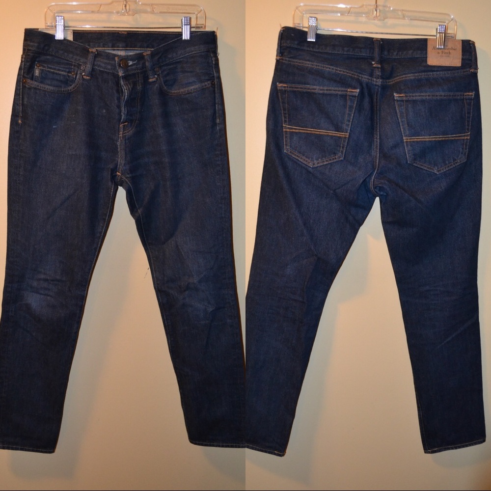 ✨ A&F DARK JEANS - 32x32 - Skinny ✨
